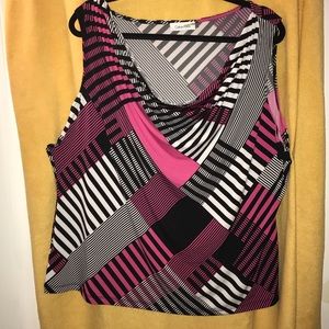 Sleeveless graphic top